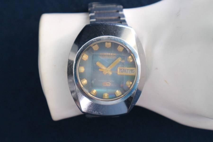 ヤフオク! -「7804」(ブランド腕時計) の落札相場・落札価格