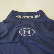 【美品】アンダーアーマー UNDER ARMOUR ストレッチ ラッシュガード タートル 長袖シャツ XLサイズ ネイビー 紺色 日焼け対策_画像8