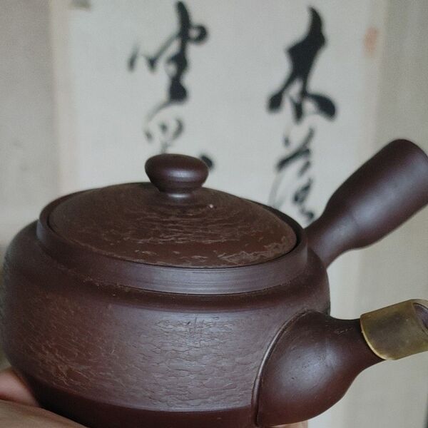 タイムセール特価中 金龍作 萬古焼 紫泥 急須 ニュウ欠け無し 骨董品