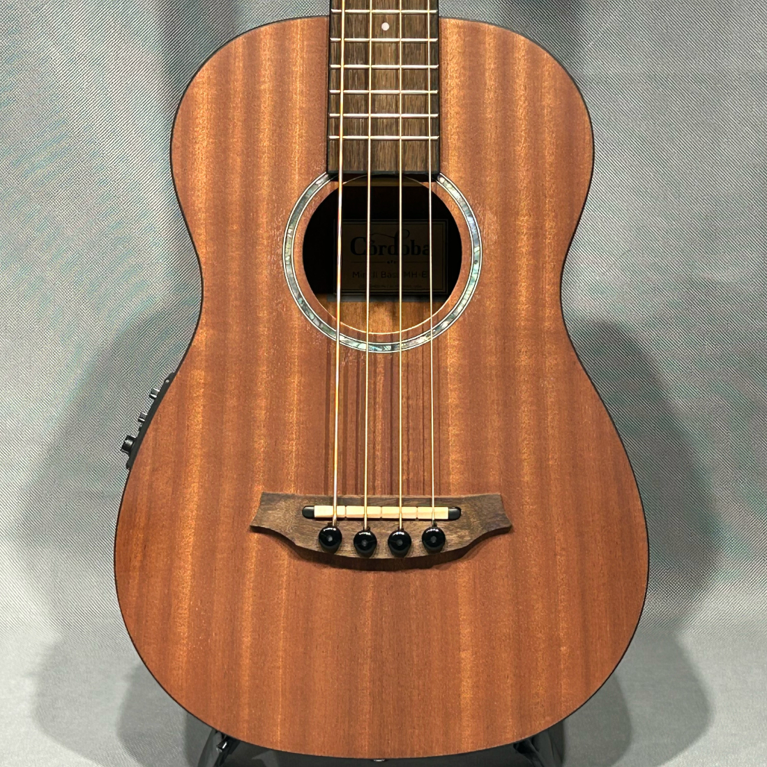 Cordoba Mini II Bass MH-E 1本限りのアウトレット特価品 コルドバ