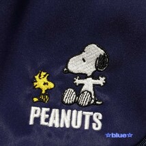 スヌーピー ラウンド ショルダーバッグ ネイビー PEANUTS 斜めがけ 紺色 シンプル 旅行 トラベル 散歩 ラウンドショルダー ボディバッグ_画像4