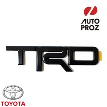 USトヨタ 純正品 TOYOTA 全年式 全車種対象 ”TRD”エンブレム ブラック_画像1