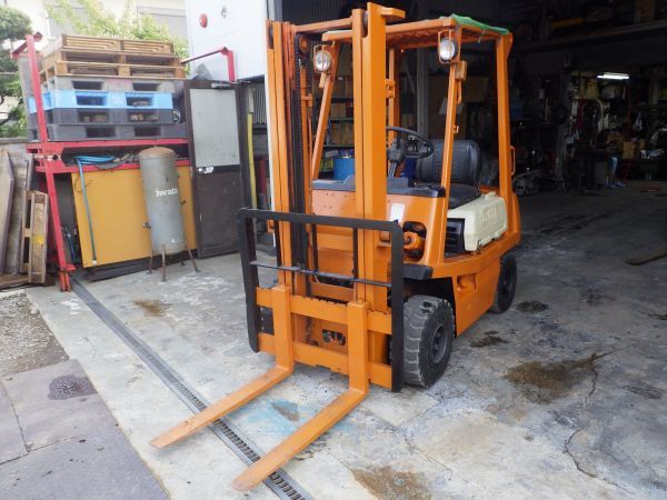ヤフオク! フォークリフト トヨタ の落札相場・落札価格