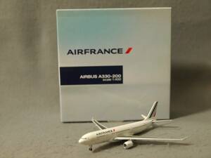 1/400 エアバス A330-200 エールフランス航空 F-GZCL SOCATEC/Hogan 9435 【スタンド欠】