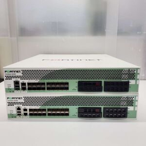 @T0316 秋葉原万世商会 FORTINET FortiGate-3040B 10GbE SFP+ 8ポート搭載　セキュリティアプライアンス 2台セット