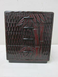 (72)♪鎌倉彫 小物箪笥 小物タンス 伝統工芸品 4段 約27ｃｍ×23.5ｃｍ×22ｃｍ 木製 整理箱 収納