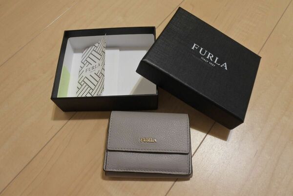 フルラ FURLA 財布