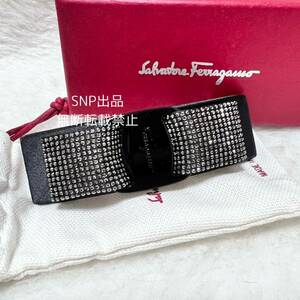 サルヴァトーレ・フェラガモ Salvatore Ferragamo 美品 良品 バレッタ ヘアアクセサリー ヴァラ リボン ビジュー メタル スタッズ サテン