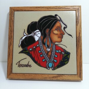 クレオ・テイセードル タイル額絵 壁掛け Cleo Teissedre Native American 15cm Hand Painted Ceramic Tile Coaster Trivet Wall Decor