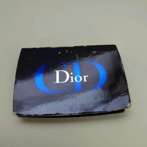 Diorフォーエバー エクストレム コンパクト 010 アイボリー