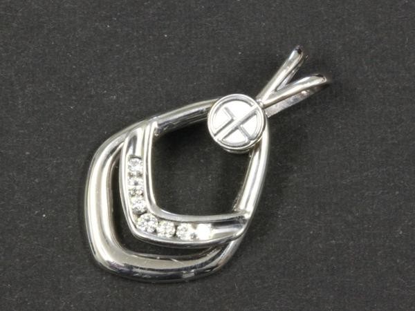 ●新品同様 ダイヤヘッドペンダントトップ Pt900 ネックレス用 ●新品同様 ダイヤヘッドペンダントトップ Pt900 ネックレス用