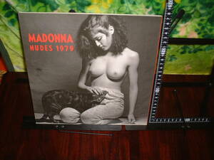 MADONNA　NUDES　１９７９　ライク・ア・バージンの米歌手マドンナのヌード写真集