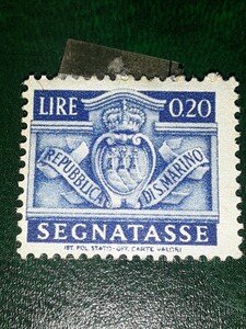 アンティーク切手　サンマリノ　1945年　不足切手　王冠.紋章　未使用　SMF0630