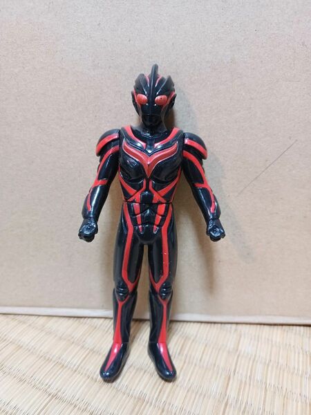 ダークザギ　約14cm　ソフビ　フィギュア　ウルトラヒーローシリーズ　ウルトラ怪獣シリーズ　絶版　匿名発送