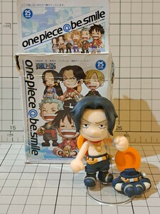 ONE PIECE　食玩 トレーディングフィギュア　ポートガス・D・エース ワンピース ＠be.smile