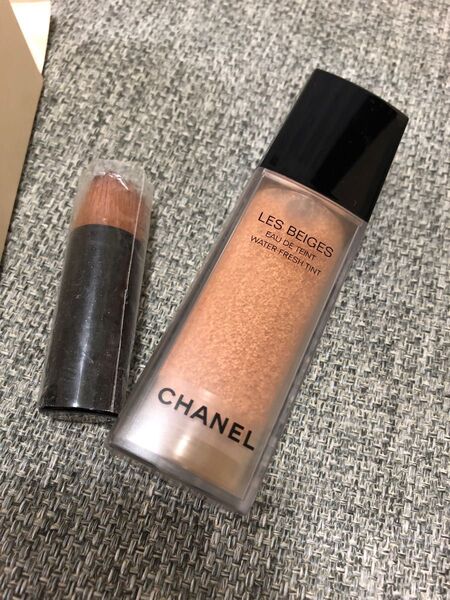 CHANEL レベージュオードゥタン つぶつぶファンデーション