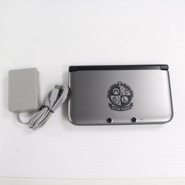 Yahoo!オークション -「ニンテンドー3ds ll マリオシルバー」の落札