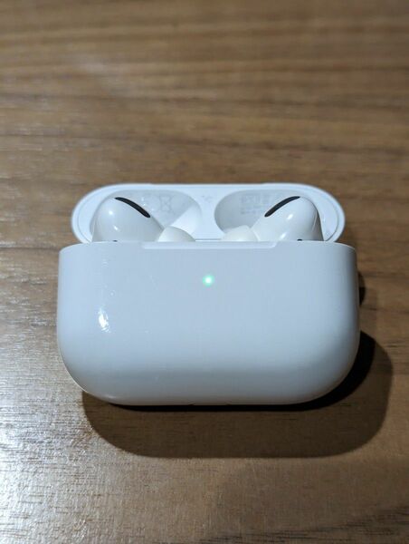 【本体ケース+左右イヤホンセット】Apple AirPods Pro