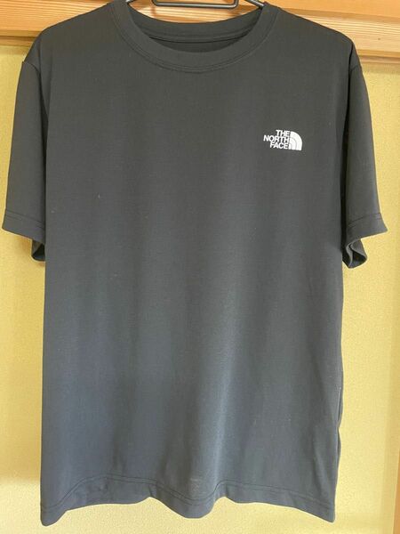 THE NORTH FACE Tシャツ