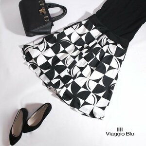 美品 ビアッジョブルー Viaggio Blu ■ 春 夏 幾何学 とろみ シフォンスカート フレアスカート 1 7号 ブラック 黒 ホワイト 白 モノトーン