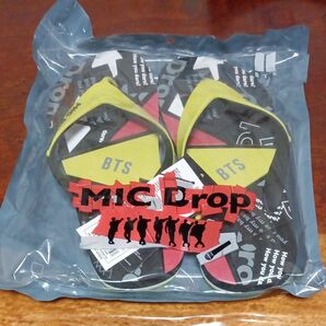 BTS 公式ビーチサンダル　ネオン　新品未使用　26cm MIC Drop