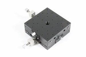 中央精機 ? X Y軸 スリムステージ 手動 120mm×120mm 光学機器 カメラ センサ (2) 【現状品】