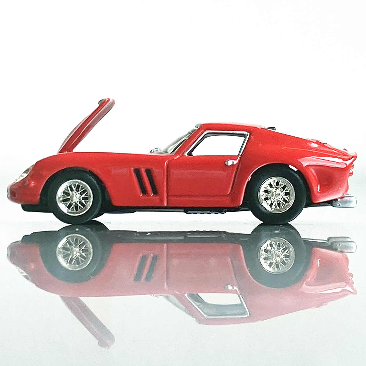 Hot Wheels (ホットウィール) Ferrari (フェラーリ) 250 LM 12 Hours