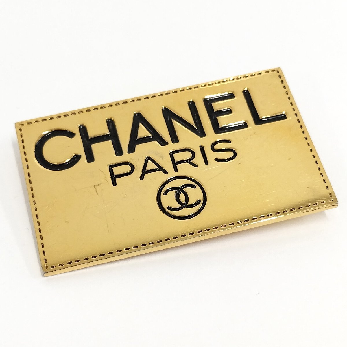 ヤフオク! -「シャネル ブローチ ロゴ プレートchanel」の落札相場