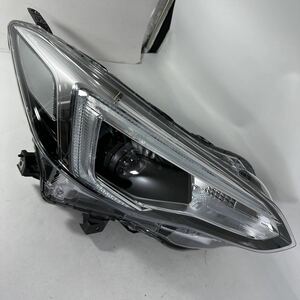 M　7-5-3インプレッサ　後期　GK GT GT6 GT7 打刻5W 100-60422 ヘッドライト