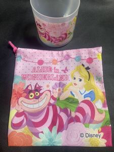 に 新品 Disney ディズニー グッズ 給食袋 コップ 巾着袋 不思議の国のアリス チェシャー猫 ディズニーランド ディズニーシー