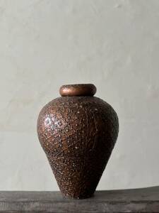 インド　アンティーク　真鍮　壺　ツボ　花器　器　銅　古銅　オブジェ　インテリア　アート　置物