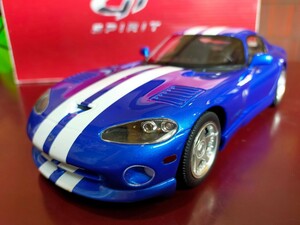 1/18 ダッジ バイパー GTS