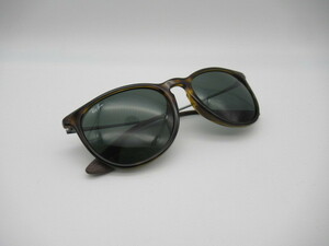 Ray・Ban　68　レイバン　サングラス　ERIKA　RB4171-F　710/71　54□18-145