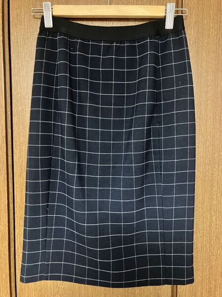 UNIQLO ペンシルスカート タイトスカート