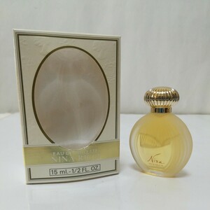 未使用 ニナリッチ オードトワレ EDT 15ml ミニ香水 ミニボトル NINA RICCI 送料無料