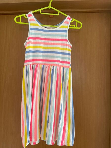 H&M カラフルワンピース 140cm