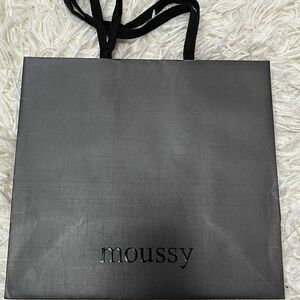 Moussy 袋