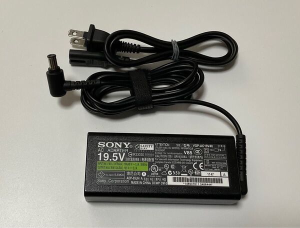 SONY 純正ACアダプター　VGP-AC19V48