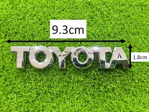 TOYOTA エンブレム メッキ 9.3cm ｘ 1.8cm トヨタ ヤリス ライズ プリウス アルファード ハリアー ルーミー RAV4 ハイエース C-HR