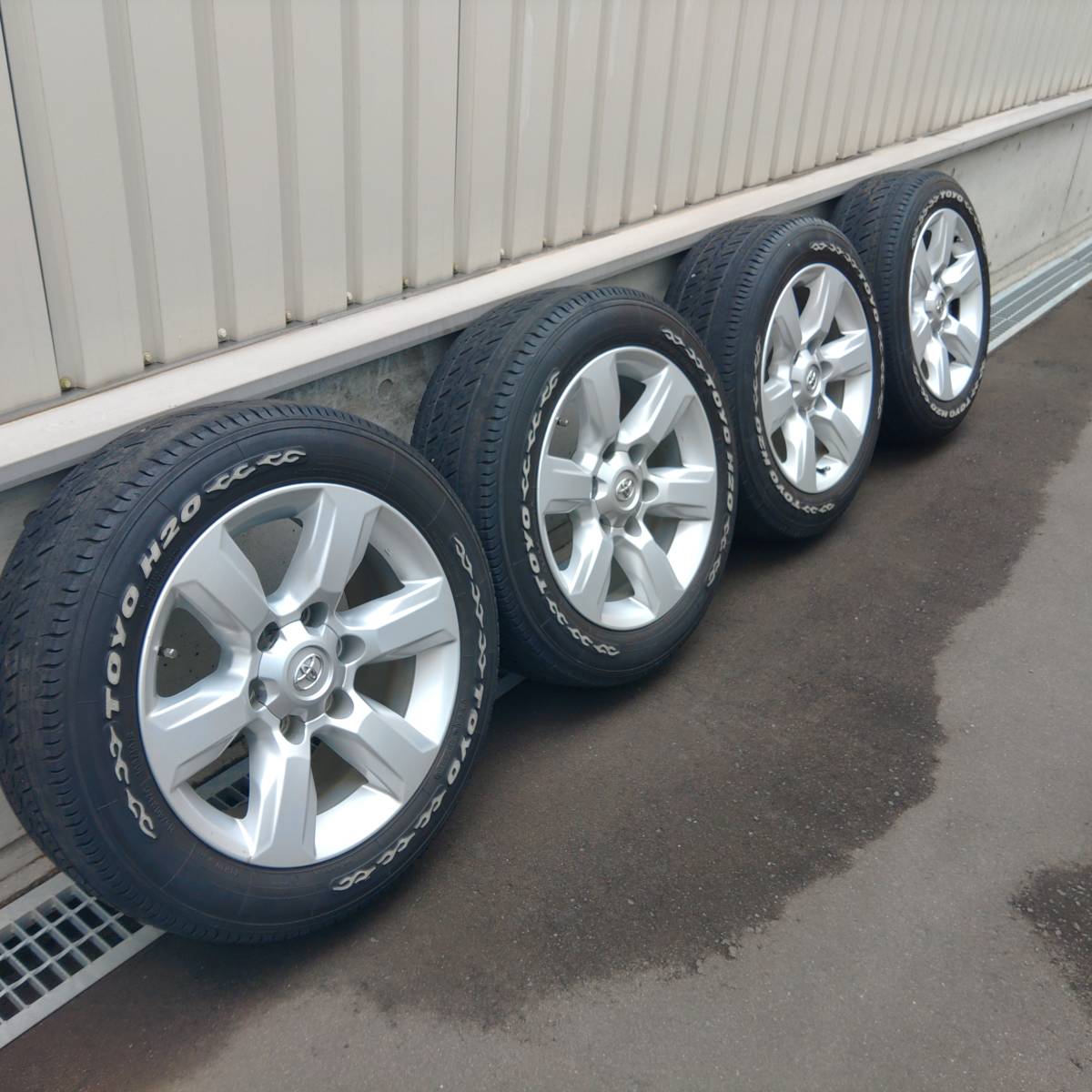 ヤフオク! -「プラド純正 ホイール ハイエース」(タイヤ・ホイール