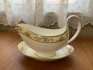 WEDGWOOD CLIVEDEN ウェッジ ウッド クリブデン グレービーボート ソースポット ソーサー