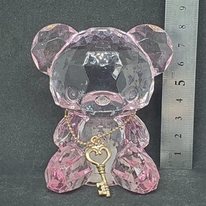 新品*アクリルアイス*クマ*ピンク*ハート型の鍵ネックレス付き*電飾ライト内臓*クリスタル*フィギュア*ライト*七色