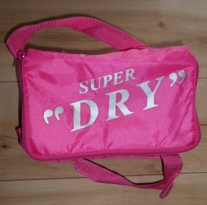 保冷バッグ　SUPER "DRY" ピンク　非売品　アサヒ　※スーパードライ缶６本入っていたバッグのみです