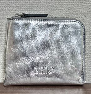 新品 MM6 メゾンマルジェラ シルバー コインケース L字ジップ ミニ財布