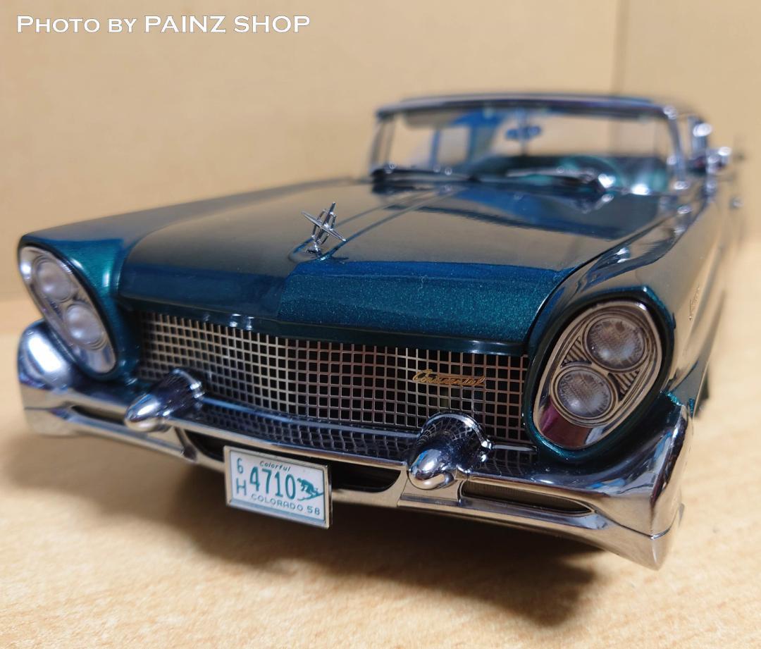 1/18 リンカーン コンチネンタル MKIII ハードトップ 1958 ホワイト