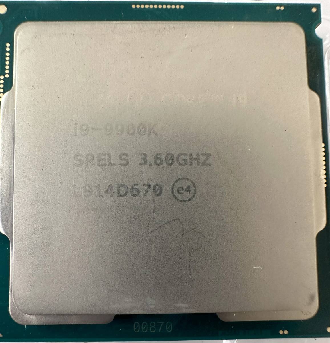 Intel Core i9 9900K 3.6GHz LGA1151 第9世代8コア16スレッド動作確認