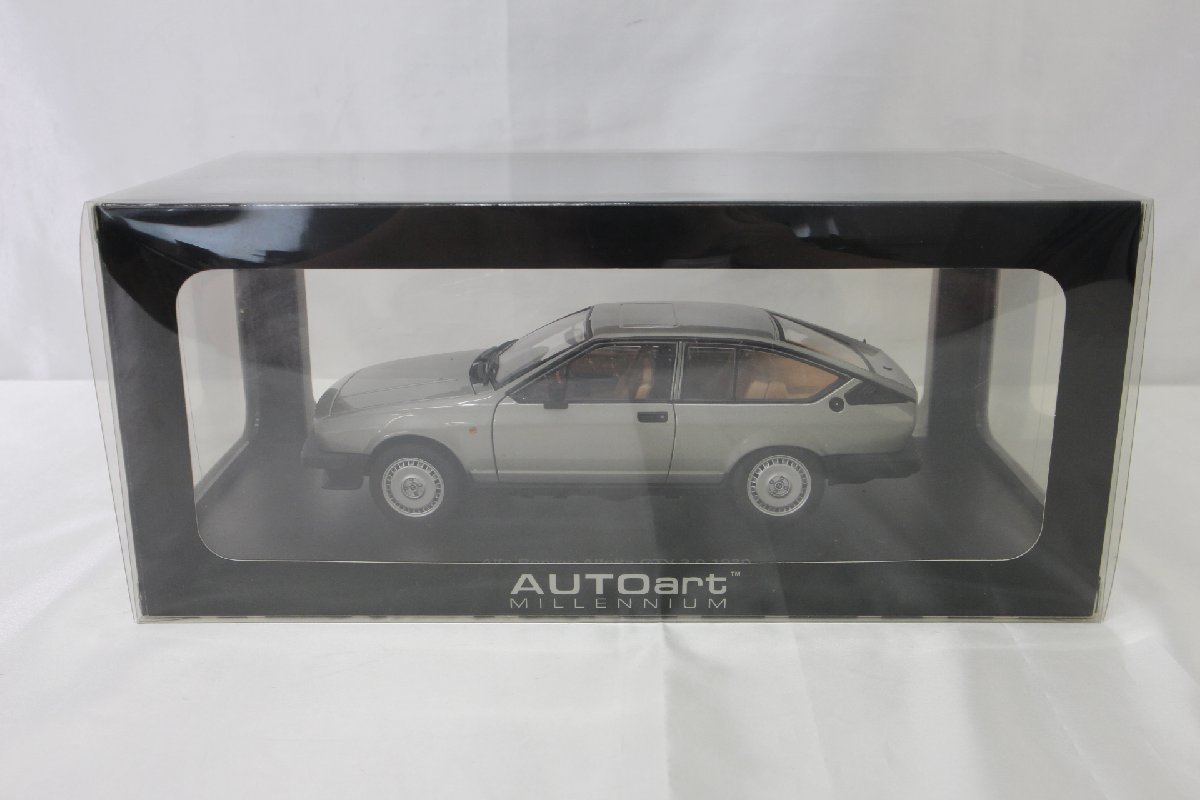 中古品>AUTOart 1/18 アルファロメオ アルフェッタ GTV 2.0 (グレー