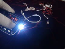 充電式AM FM ラジオ USB.ミニSDカード MP3P LEDライト !。2_画像9