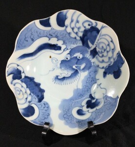  old Imari blue and white ceramics . dragon map 22cm wheel flower medium-sized dish Edo latter term b-14a3006-c