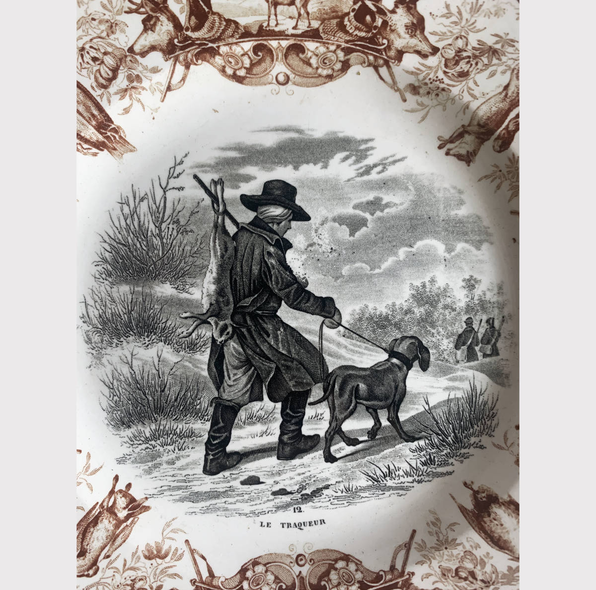 比利时 19 世纪末 BOCH Freres 猎犬狩猎陶盘图画盘灰色画皇家游戏兔子绘画艺术古董古董 3, 古董, 收藏, 杂货, 其他的